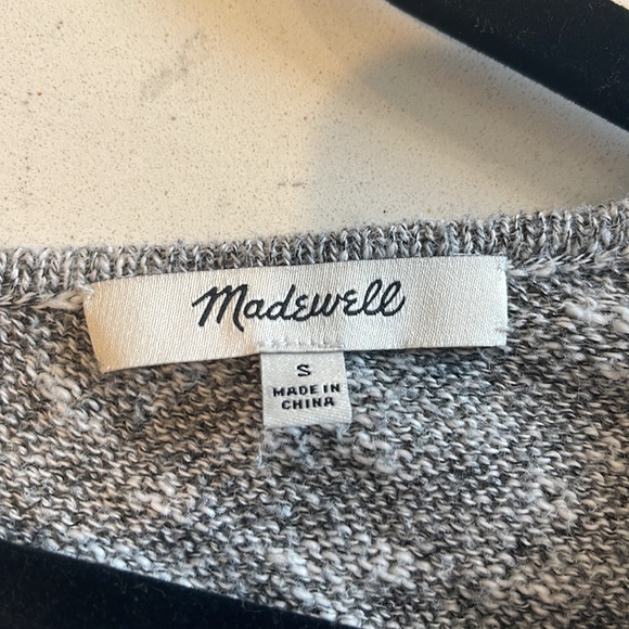 Madewell Gray Cropped Short Sleeve Shirt - Picture 2 of 2